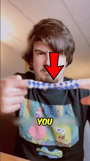Don’t Pull Away! The Chinese Finger Trap Trick That Actually Works 🤯