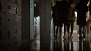 'Dolor Impune', el documental sobre el acoso escolar que relata el suicidio de Kira, Laura, Ilan y Óscar