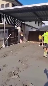 IF YOU WERE A CONTRACTOR AND THE HOMEOWNER REFUSED TO PAY AFTER THE WORK WAS COMPLETED, WOULD GO BACK AND VANDALIZED? 🤔🤔😱😱 #BrunnoNoBs 👊 | Brunno Batista