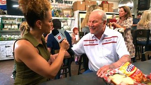 Barry Switzer shares his connection to Lee Corso