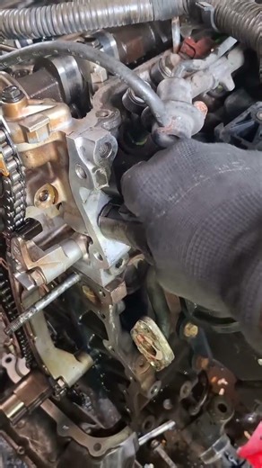 oil control valve Toyota engine - Toyota engine repair #reels #automobile #fypシ #machine #fyp