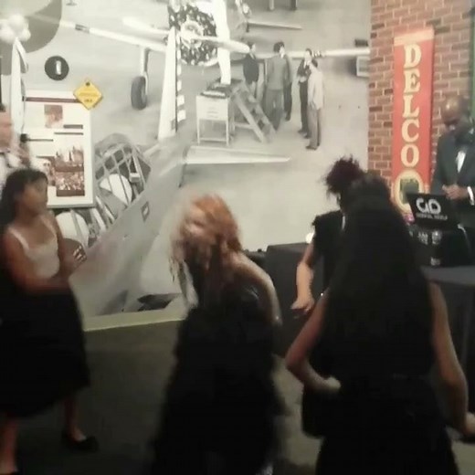 Francesca Capaldi's awesome Dance Move |Disney Black and White Ball | Glitter On The Lens