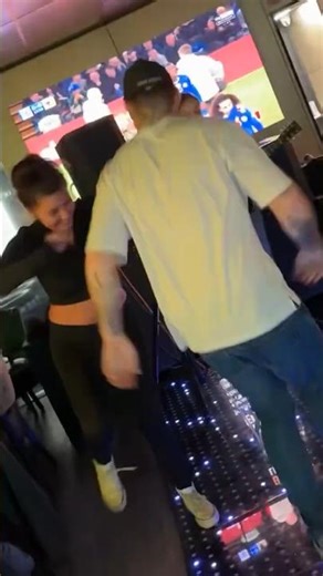 Chavs Going Mental Dancing - Can't Beat a British Local Pub #singer #music #bar #livemusic
