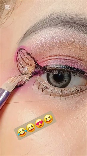 #makeupreels #funnyshorts #funny #short #tutorial #makeup #bridal #fyp #beautiful #eyes #heart #love