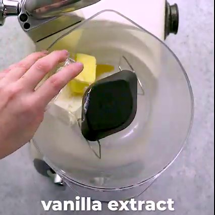 How about a last minute St. Patrick's Day treat? These Irish Potatoes are a Philadelphia staple that only takes minutes to whip up. GET THE RECIPE AND DETAILS AT https://hostthetoast.com/irish-potatoes-candy/ | Host The Toast