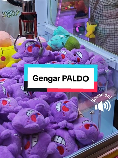 Mastering the Claw Machine: Impressing with Gengar Plushies