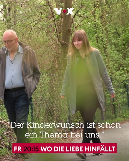 Liebe ist... vielfältig, individuell und immer etwas ganz Besonderes. 💛❤️💚 In einer neuen Folge "Wo die Liebe hinfällt - Jedes Paar ist anders" lernt ihr am Freitag wieder neue Liebende kennen, deren Beziehung auf den ersten Blick ungewöhnlicher als andere erscheint. Heute um 20:15 Uhr bei VOX! 🥰 #WoDieLiebeHinfällt #WoDieLiebeHinfälltVox #Liebe #NeuBeiVox | VOX