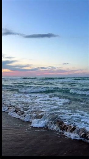 Sea Waves So Close to the Camera 🌊 Beautiful Ocean & Sky View
