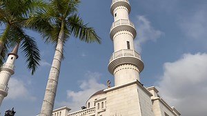 28K views · 1.8K reactions | ទិដ្ឋភាពសឡាតរ៉យ៉ាអ៊ីតហ្វិតរី នៅម៉ាស្ជិតអាល់សារកាលបឹងកក់ | CITV Channel | Facebook