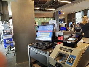 Despacito Qik Prevents American Airlines Agents from Helping Customers - View from the Wing