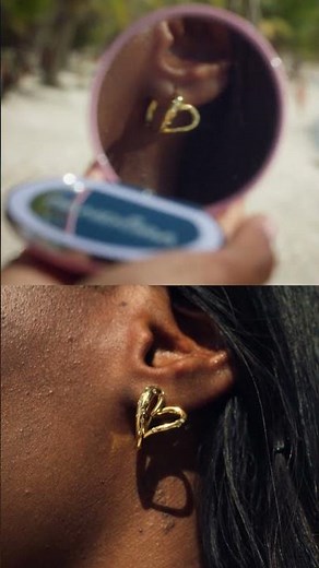 New sculptural earrings from PANDORA ESSENCE