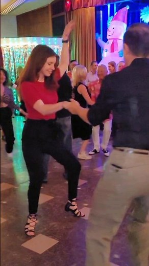 This red always has more fun!!! She's got the moves! #Dance #swingdance #joendancer