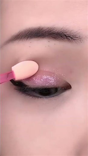 Easy Single Color Eyeshadow Tutorial | Simple Eyeshadow Palette Makeup Look#makeup #eyemakeup #short