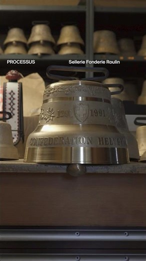 PROCESSUS -Cloches de vaches suisses, fonderie et sellerie artisanale