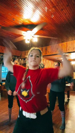 Alexis :) (@alexisrolsma29)’s videos with Sweater Weather (Sped Up) - The Neighbourhood