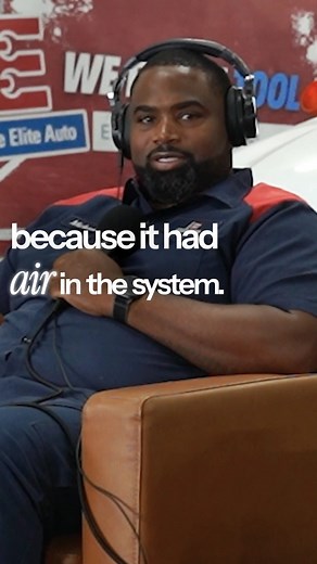 We get it, YouTube makes every repair look easy. But sometimes what seems like a $20 fix turns into a $2,000 mistake. At Mobile Elite Auto, we’re not here to judge, we’re here to help you save money by diagnosing the real issue before it snowballs. If something doesn’t feel right, call us before you pick up the wrench. We have seen just about everything and will help to steer you in the right direction.💡🔧 📍Serving Keller, TX and surrounding areas #MobileEliteAuto #MechanicAdvice #Between2Lift