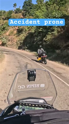 Accident prone area🤓🤓 #viral #explorenepal #travel #travelvlog #viralvideo
