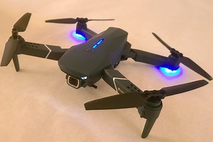 Eachine E520 Foldable Drone Expert's Review - Moon And Back
