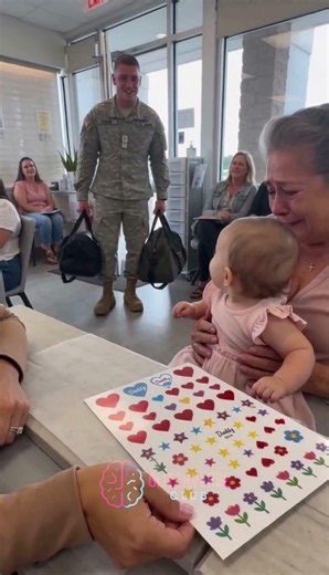 Baby Girl Picked “Daddy” at the Nail Salon… Then Military Dad Walked In 😭❤️🤍💙