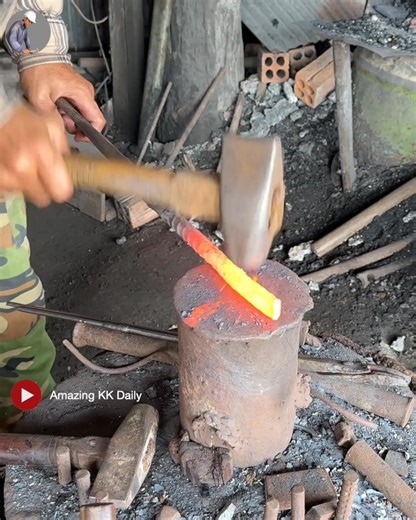11 reactions | How To Forge A KNife From Rebar/How To Make A KNife From Rebar Part 1 | METAL WORKS | Facebook