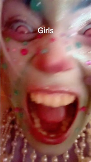 Us? Please us #creativemakeup #alien #alt #goth #makeup Alien makeup trend