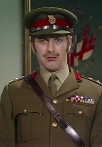 Monty Python's Flying Circus S01:E08 - Full Frontal Nudity