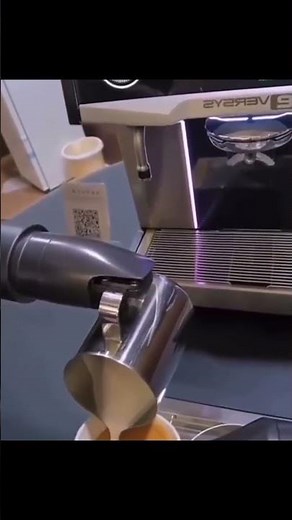 Robot Barista's Perfect Latte Art