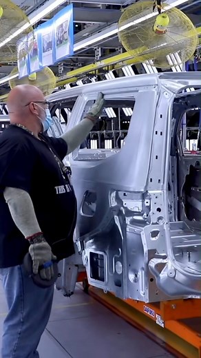 129K views · 2.1K reactions | 2023 Jeep Wagoneer production line #factory #manuf. | Facstory Reel | Facebook