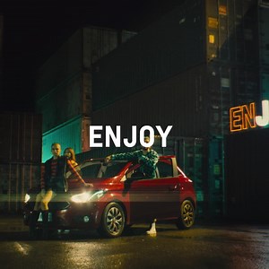 Enjoy tus amigos a bordo del Chevrolet Joy con más espacio y confort. | Chevrolet