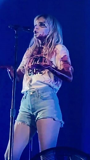 "Clearest Blue" live in Brixton from the Spring UK Tour. No blood was ...