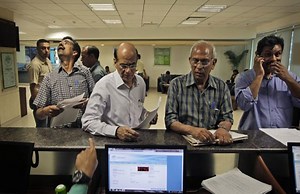 बढ़ गई है इनकम टैक्स फाइल करने की आखिरी तारीख, जानें किन बातों के रखना होगा ध्यान