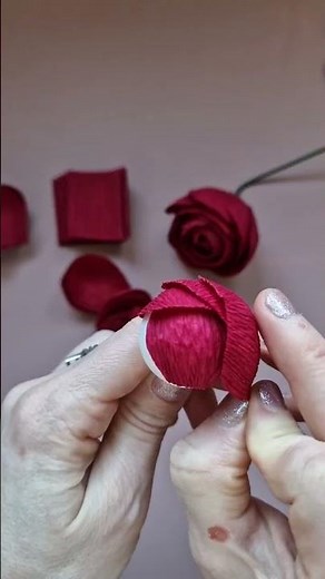 Make a Paper Ranunculus With Me