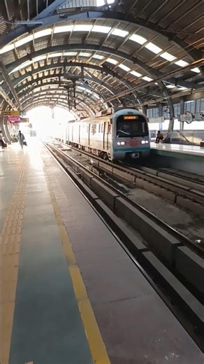 Aalu matar Song Status Delhi Metro | DMRC India | Metro Station | Metro Line #shorts #viral #delhi