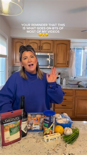 Lia Scenna on Instagram: "the accidental snoooki poof is none of my business and the ending is me in a nutshell 🥴 #bloopers #mom #motherhood #dinner #funny"