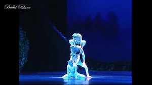 "The Swan Lake". The four little swans turned into four small frogs. Great Chinese State Circus | Ballet Blanc