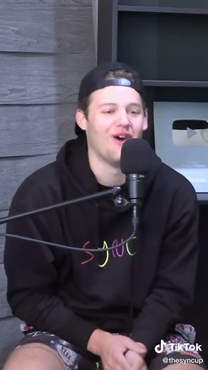 @jarvis went for @justmaiko filming him trying to set up “internet beef”😂 #fyp #fazejarvis #justmaiko