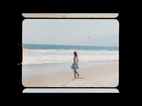 Laufey - Falling Behind (Official Audio)