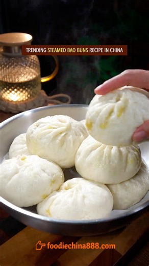 2.9M views · 34K reactions | Trending steamed bao buns recipe in China. Do u want to try? #recipe #cooking #chinesefood #baobuns #baozi #comfortfood | foodiechina888 | Facebook