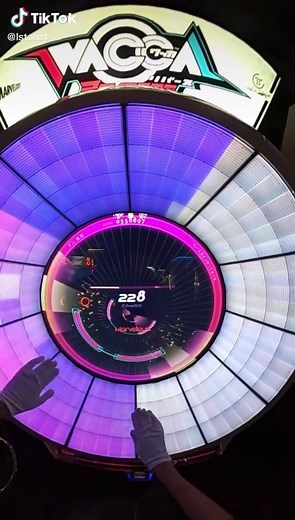 Immersive Rhythm Gaming Experience with WACCA