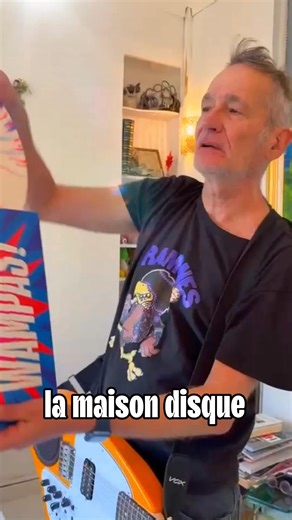 LES WAMPAS - Nouveau album enfin là ! Découvrez nos nouveaux CD & Vinyles avec Didier ! Ils sont magnifiques, n'est-ce pas ? Tout est disponible... mais attention, derniers exemplaires de vinyle collector ! | Les Wampas