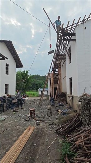 Simple pulley, shows the beauty of physics.