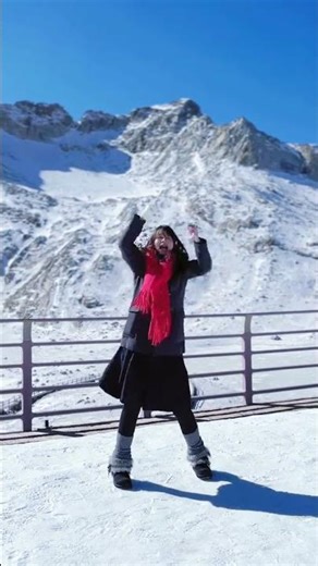 Dance in the Snowy Halation: Lovelive Muse Edition