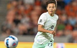 NWSL惊艳首秀！慢镜还原王霜上帝视角神传+1v3暴力世界波，太帅了