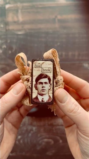 Men/Bones: Altered Domino Art Book | Quick Flip-Through