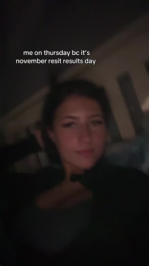 November Resit Results Day: What to Expect