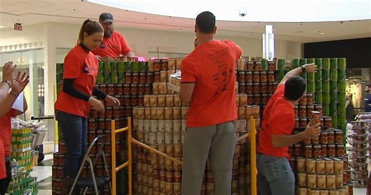 Lehigh Valley Mall hosts 'Can-struction' event for charity