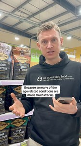 I often get asked what the best food for senior dogs is. But rather than focus on *what* food to feed, I think it's important to think about *how much* of a food you are feeding. Do you have a senior dog? How do you keep them in tip top health? #allaboutdogfood #dogfood #dogsoftiktok #dogfoodreview #dognutrition | All About Dog Food