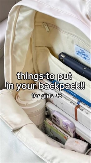 things to put in your backpack 🎒