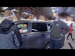 Watch Live: Washington Gov. Jay Inslee speaks after touring Clark County COVID-19 vaccination site