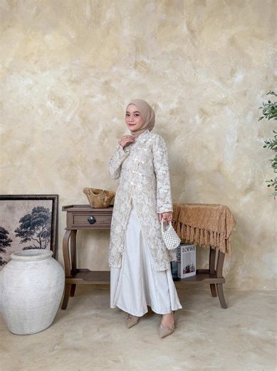 Cewek-cewek pasti ngerti… Kalau udah nemu tunik yang nyaman elegan, pasti pengen semua warna 😭🤍 RESTOCK MALAM INI JAM 20.30 WIB yang belum kebagian buruan amankan stoknya 😊 #t#tunikwanitao#ootdhijabf#fashionmuslimahfypシ